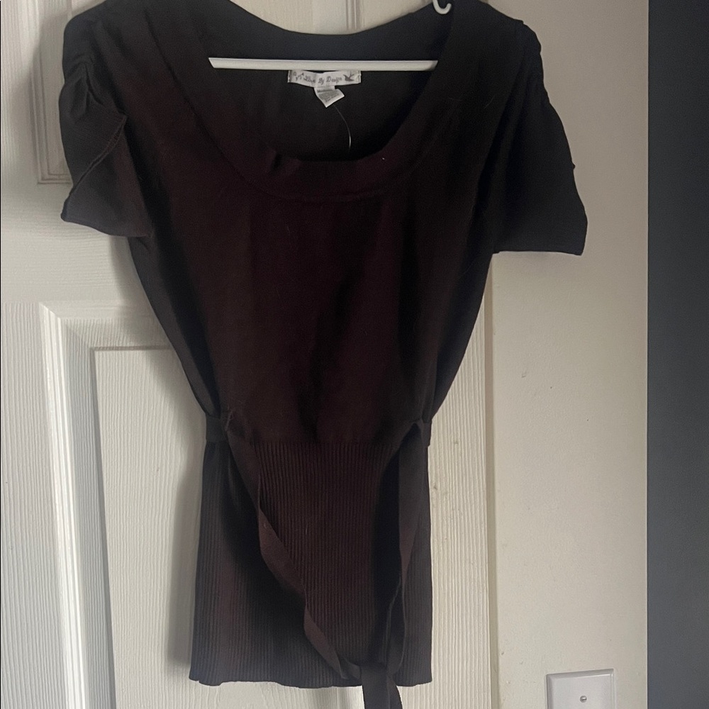 5/$10 White Stag Brown Short Sleeve Top